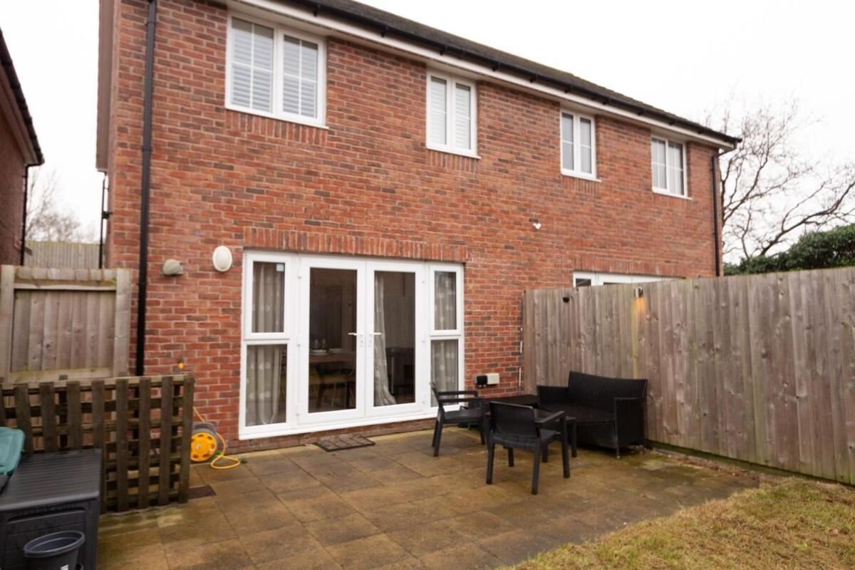 Charming 1br House In Eccles With Free Parking Manchester