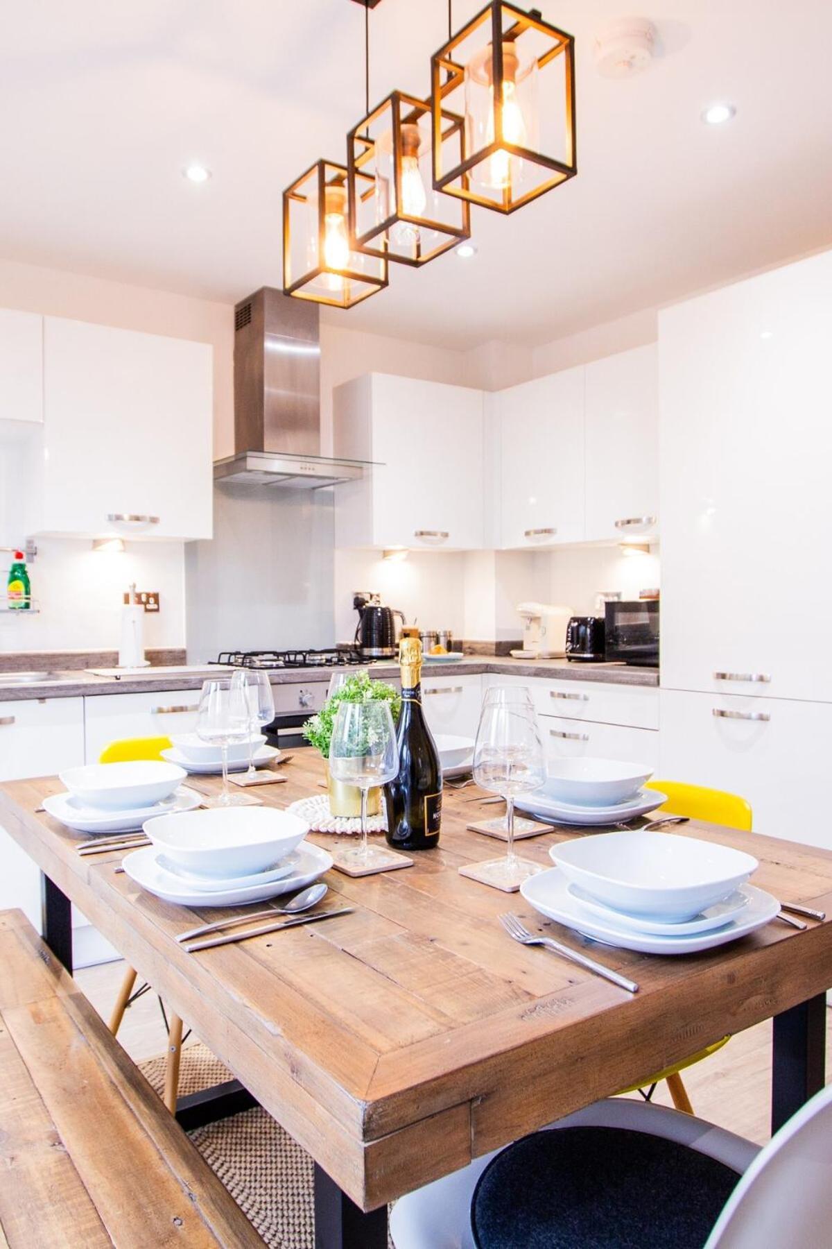 Holiday home Charming 1br House In Eccles With Free Parking Manchester